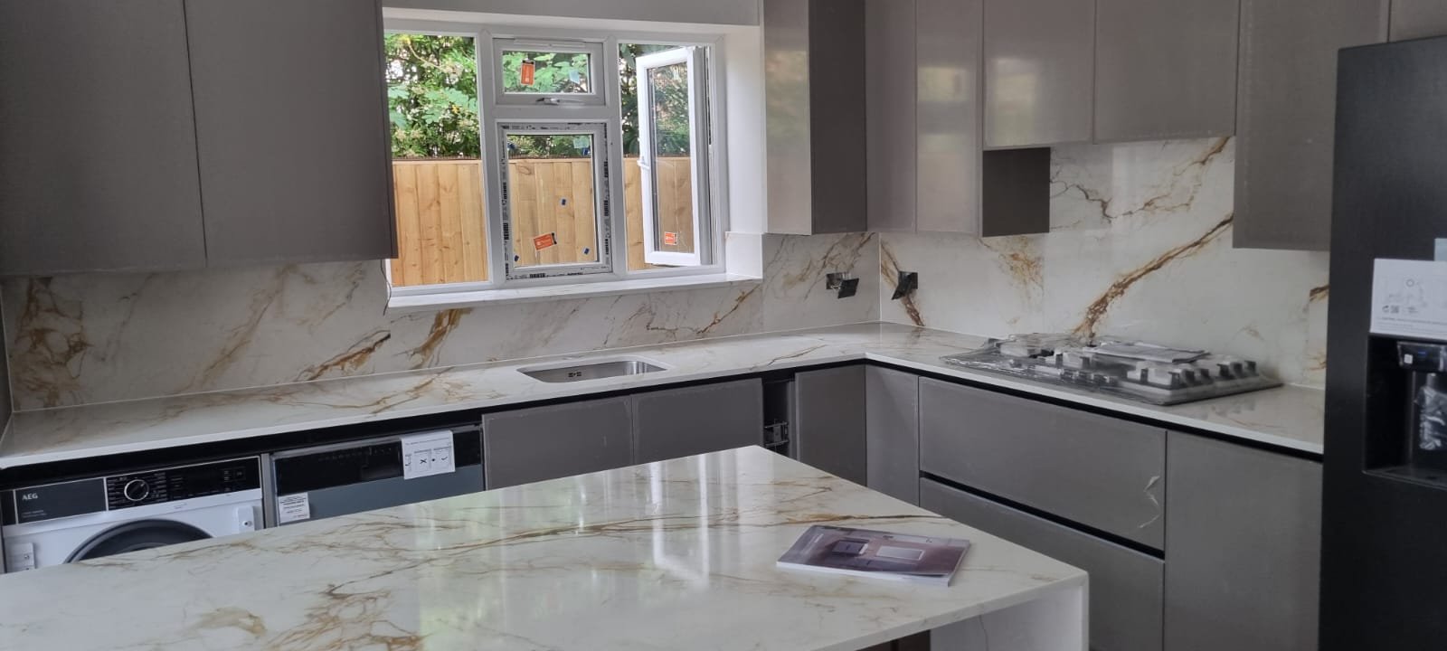 High Gloss Adriatic Kitchen